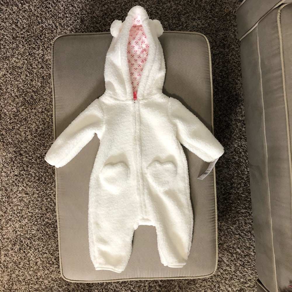 NWT Carter’s fleece baby bunting 0-3 months